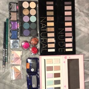Makeup lot